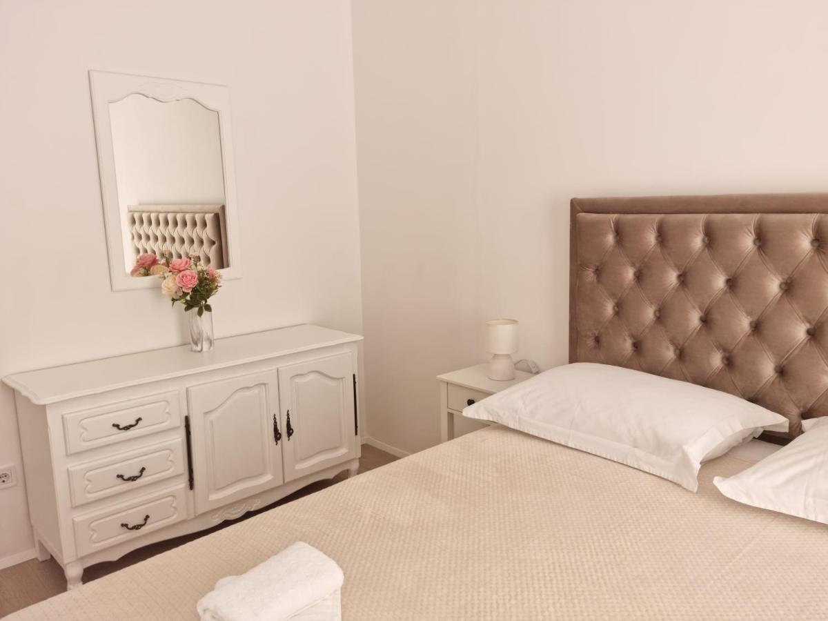 Apartmani Marijana Башка-Вода Экстерьер фото